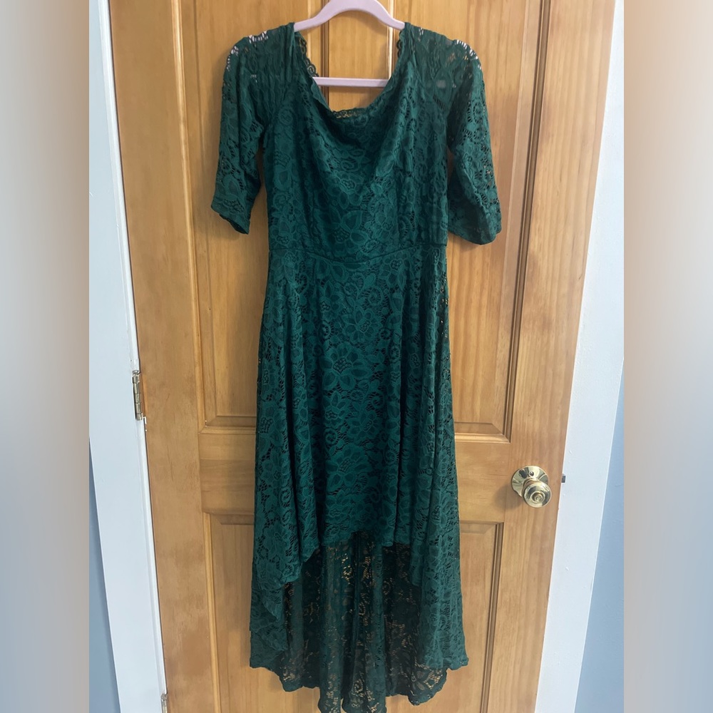 Green Holiday Dress/1/4 length sleeves/NWT